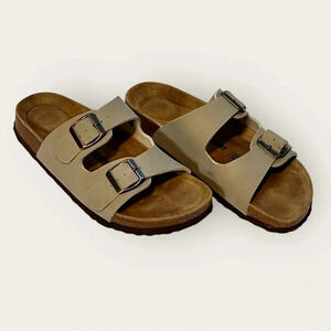 Cushionaire Women's Beige/ Stone Double Buckle Sandals
